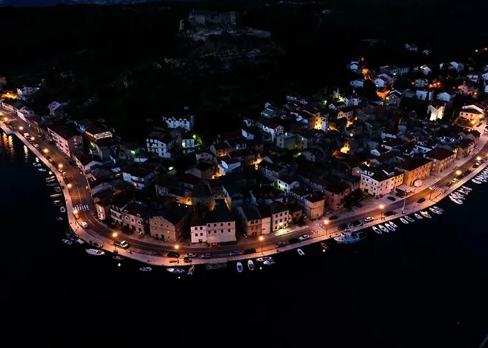 Mirta Zadarvillas Villa *