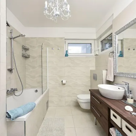 Mirta Zadarvillas * Novigrad (Dalmatia)