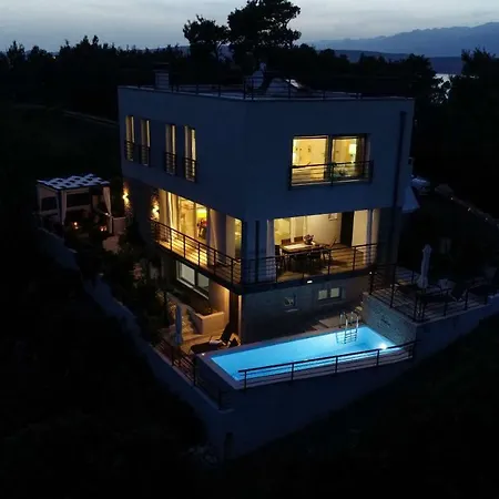 Mirta Zadarvillas Villa