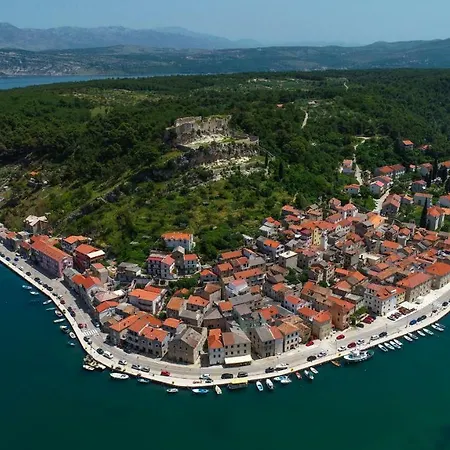 Mirta Zadarvillas Villa