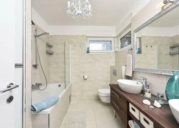 Mirta Zadarvillas * Novigrad (Dalmatia)