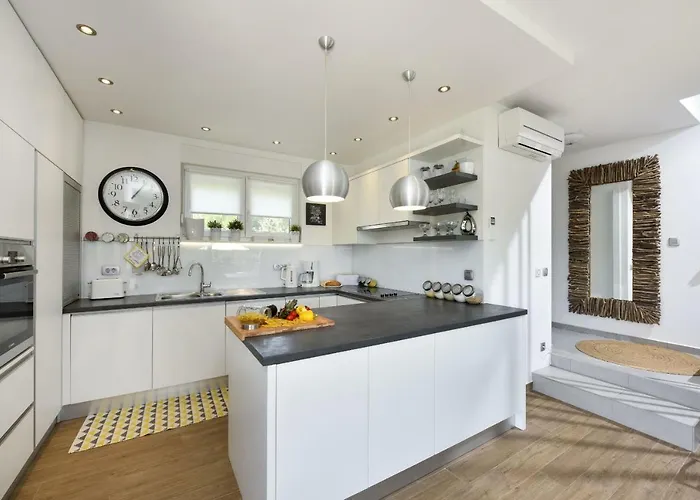 Vila Mirta Zadarvillas *